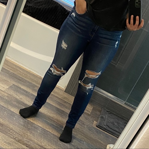 EUNINA Distressed Mid Rise Denim - Picture 3 of 6